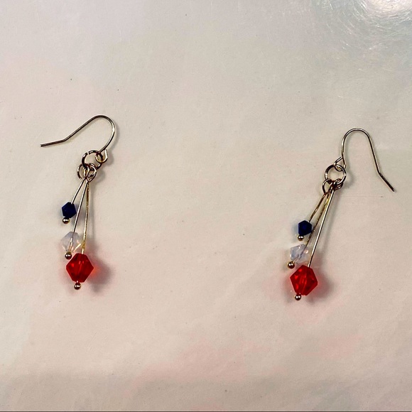Red, white & blue earrings just in time for July 4 - Picture 9 of 9